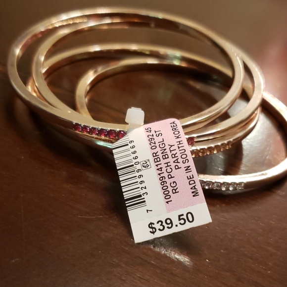 INC 4 Pave bangles - Picture 4 of 4